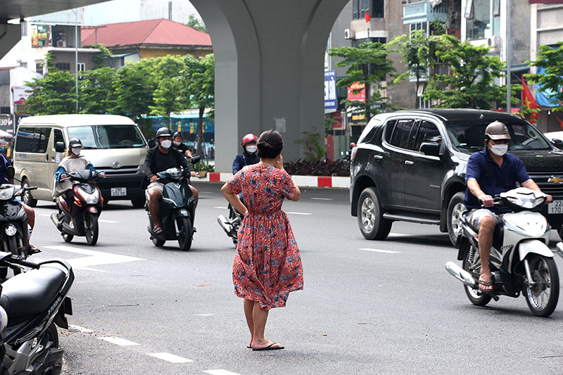 Crossing the road in Vietnam can be risky