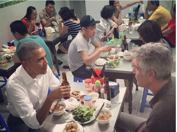 Obama enjoyed bun cha in Hanoi in 2016