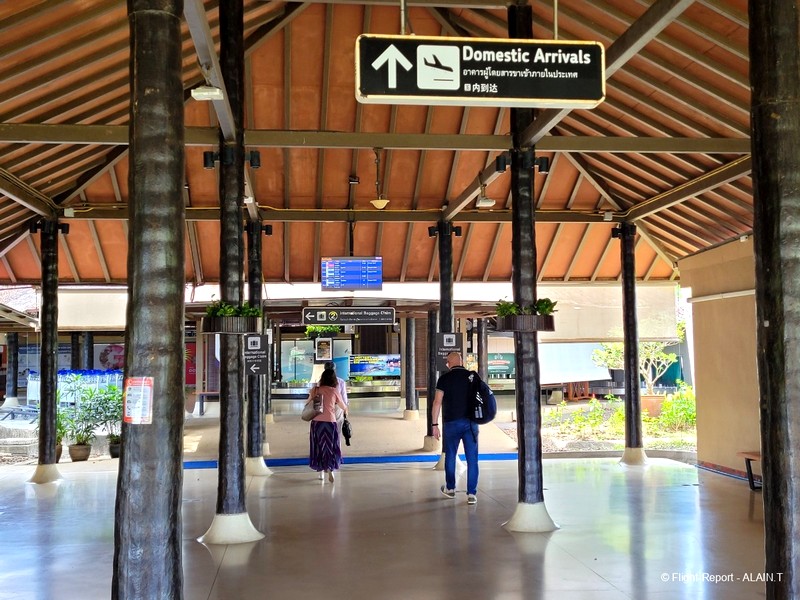Samui airport terminal.