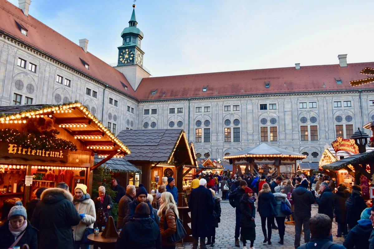 Christmas market inside Residenz palace, Munich