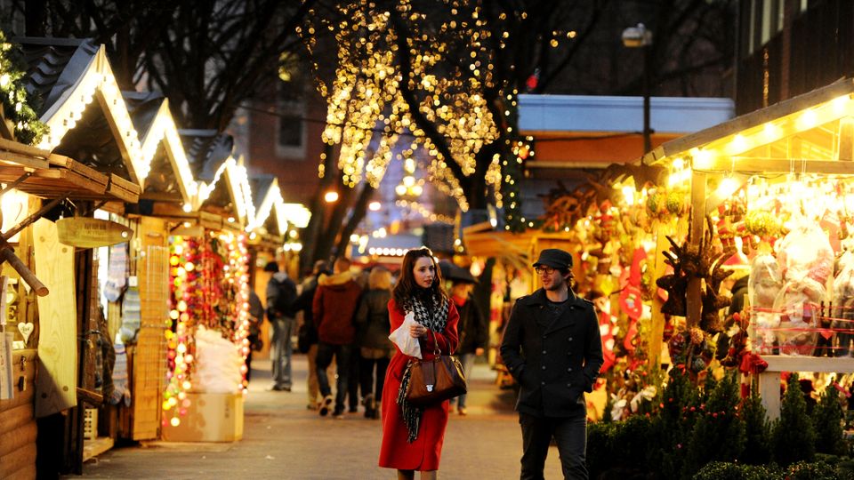 London Christmas Markets for a Magical Holiday Season